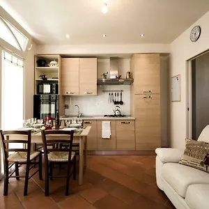 La Torre House By Tuscanywego Appartamento