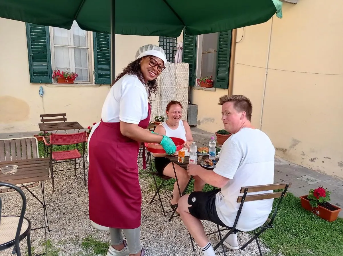 B&B Toscana Pisa 0*,  İtalya